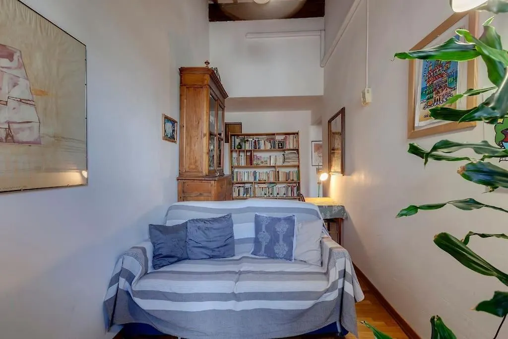 Pepi Apartment With Terrace Florence
