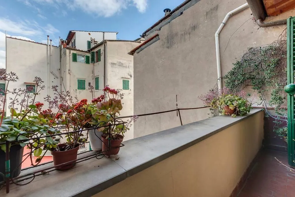 Pepi Apartment With Terrace Florence Italy